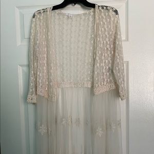 Cream Target Xhilaration Lace Kimono - Size Medium